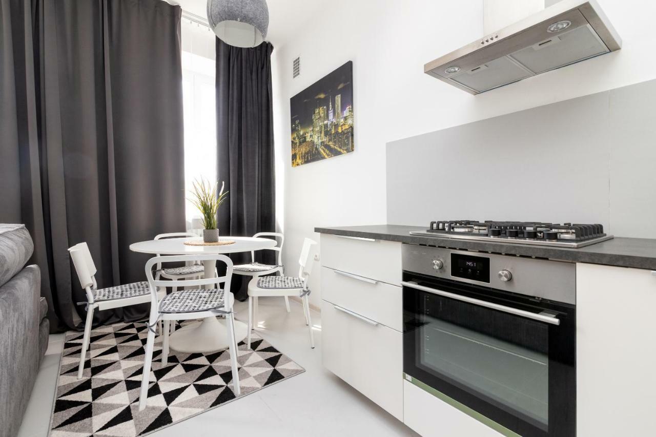 City Centre Apartment Varsóvia Exterior foto