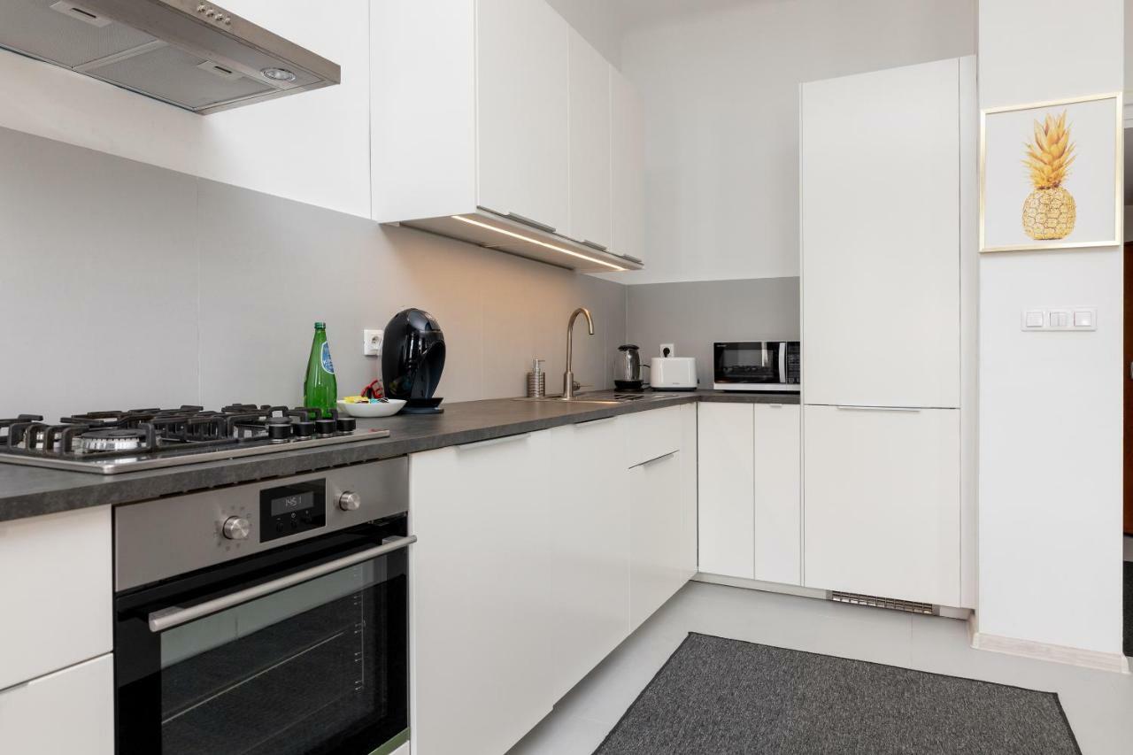City Centre Apartment Varsóvia Exterior foto