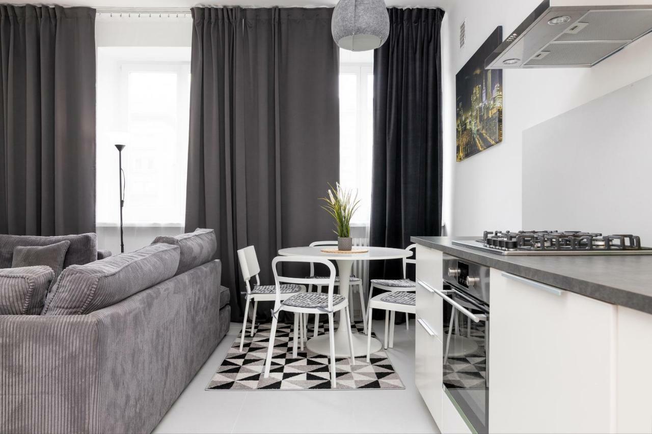 City Centre Apartment Varsóvia Exterior foto